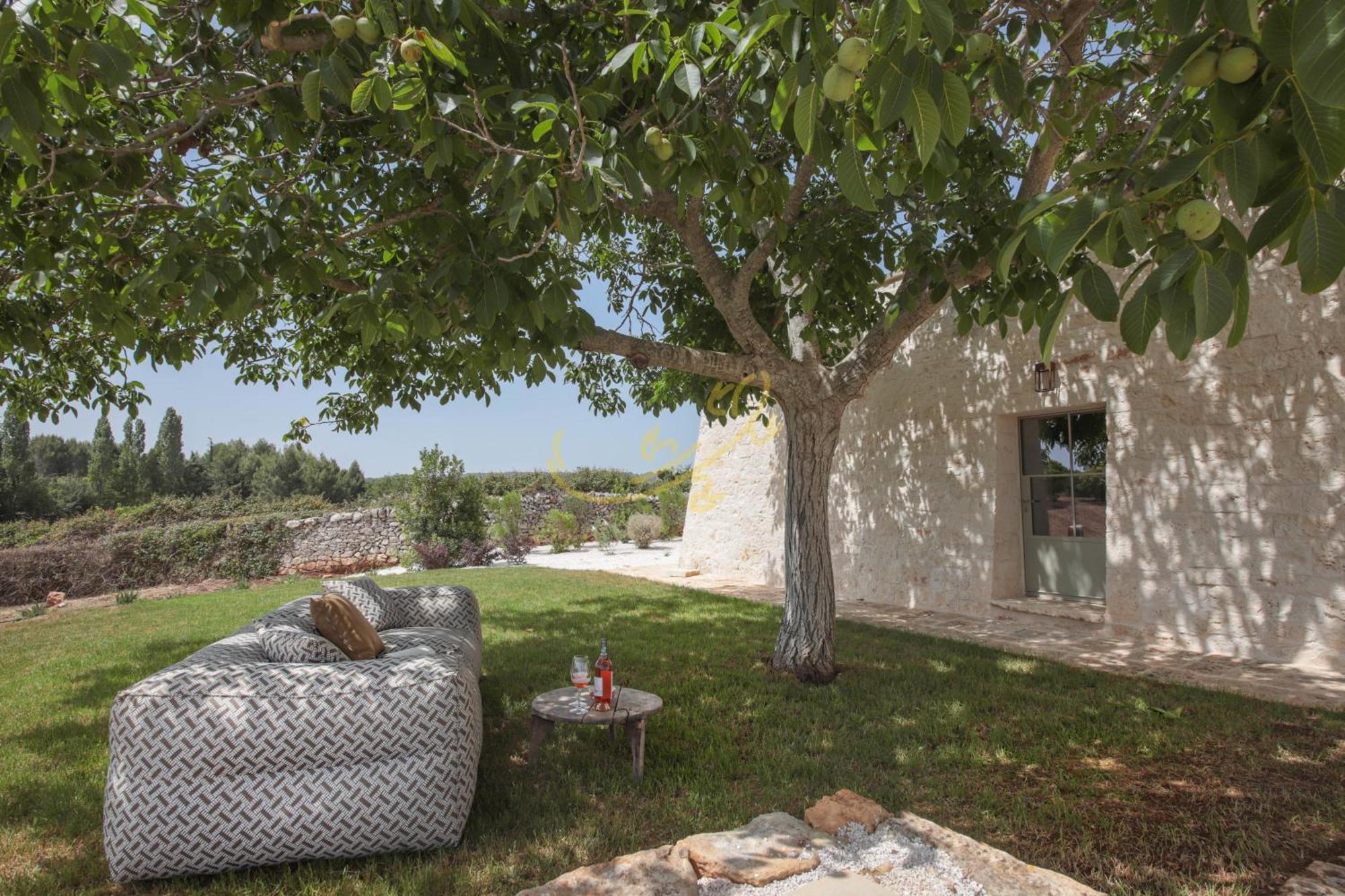 Villa Td I Coni Di Pinure Trulli With Scenic Valley View à Martina Franca Extérieur photo